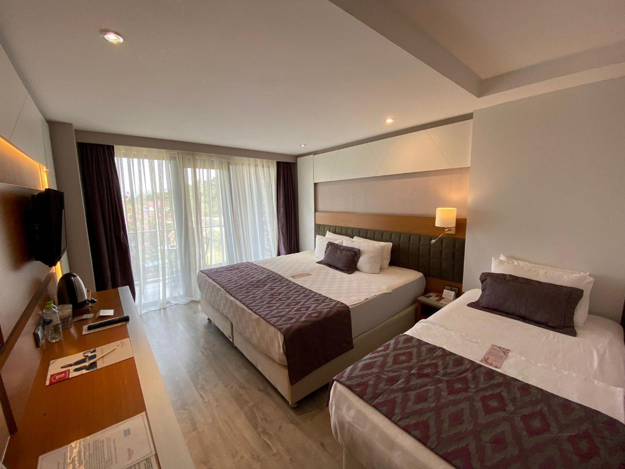Ramada By Wyndham Giresun Piraziz Hotel Exterior foto